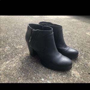 Clarks Boots 8.5